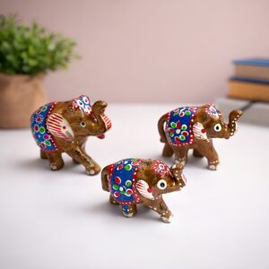 Xtore True Art Indian Traditional Handicraft | Lucky Nose Lifted Elephant | Purely Hand Made | Hand Painted by Proud Indian Artisans (Set of 3, Brown)