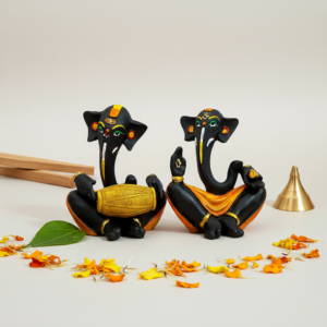 Xtore Resin Hawa Ganesha Statues Decorative Showpi...